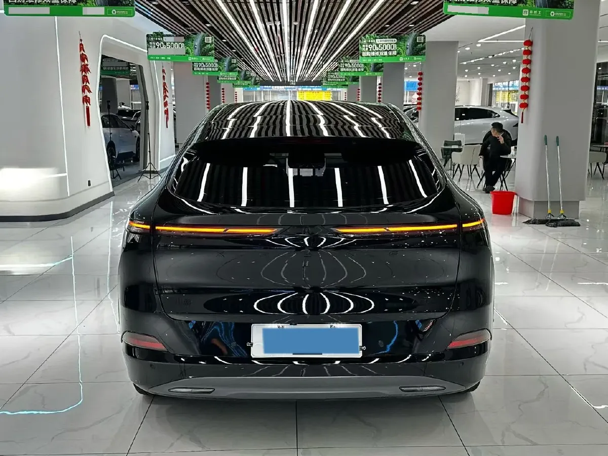 2025 Xpeng G6 BEV 68.5KWH,autocango,china used car exporter,china ev exporter,chinese used car exporter,chinese used ev exporter