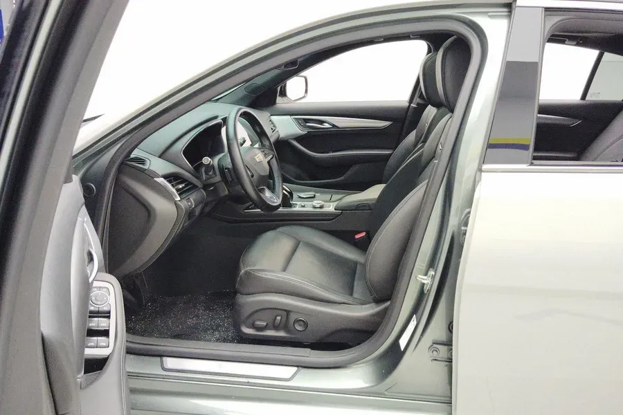 2023 Cadillac CT5 2.0T 237HP L4 10AT,autocango,china used car exporter,china ev exporter,chinese used car exporter,chinese used ev exporter