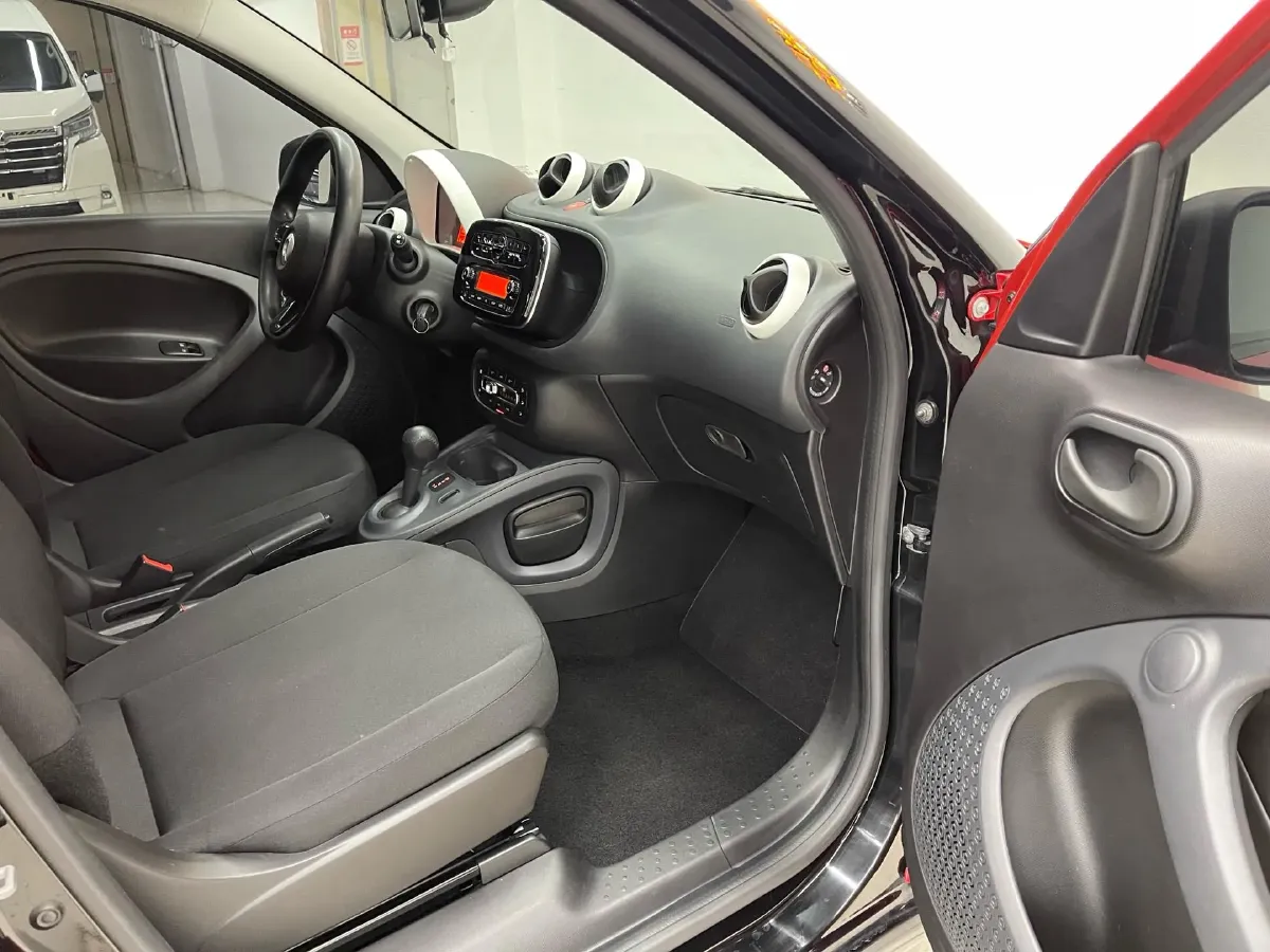 2018 Ford EcoSport 1.0T 125HP L3 6AT,autocango,china used car exporter,china ev exporter,chinese used car exporter,chinese used ev exporter