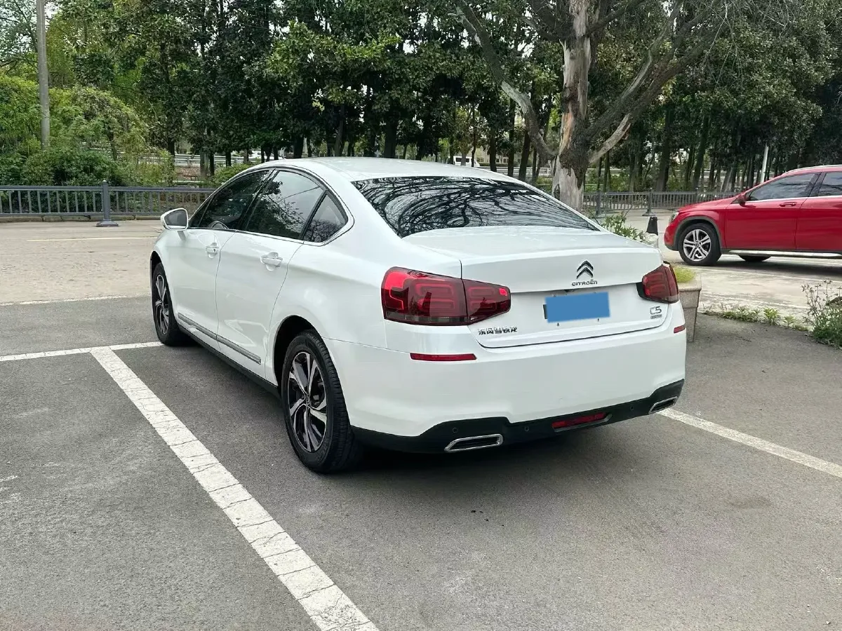 2017 Citroen C5 1.6T 167HP L4 6AT,autocango,china used car exporter,china ev exporter,chinese used car exporter,chinese used ev exporter