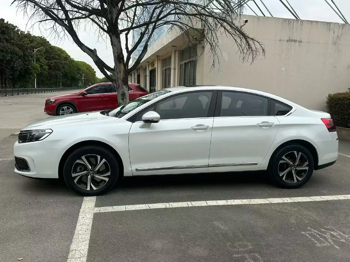 2017 Citroen C5 1.6T 167HP L4 6AT,autocango,china used car exporter,china ev exporter,chinese used car exporter,chinese used ev exporter