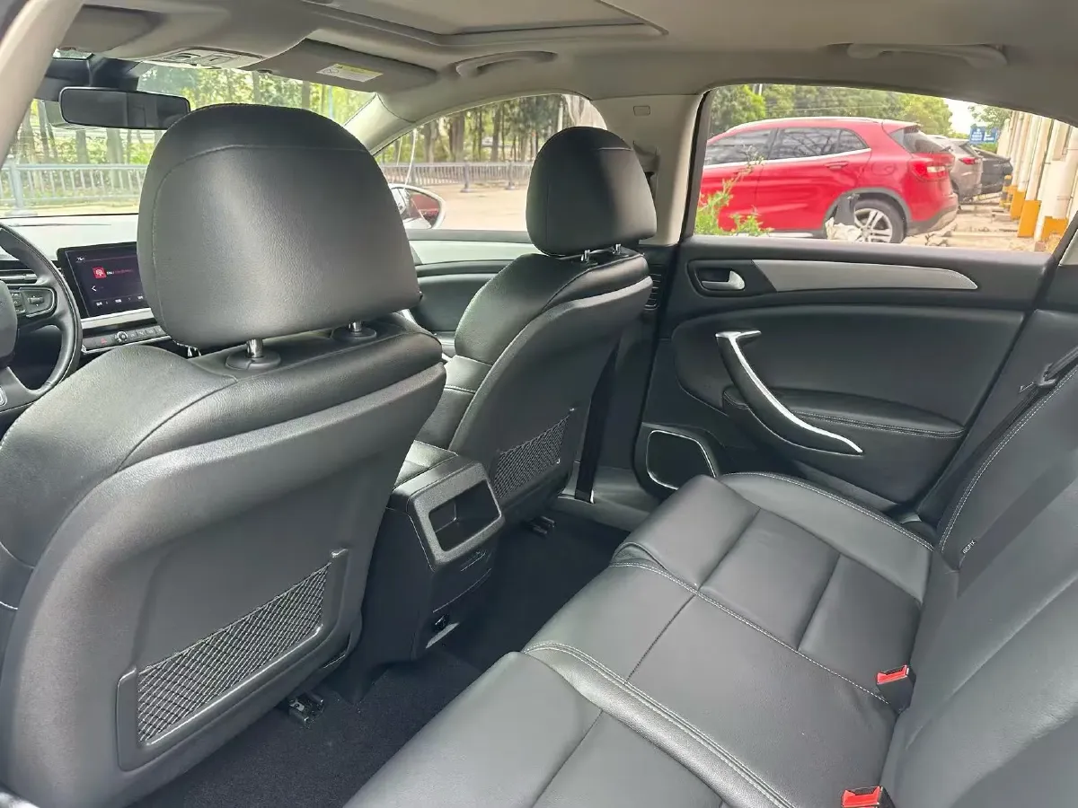 2017 Citroen C5 1.6T 167HP L4 6AT,autocango,china used car exporter,china ev exporter,chinese used car exporter,chinese used ev exporter