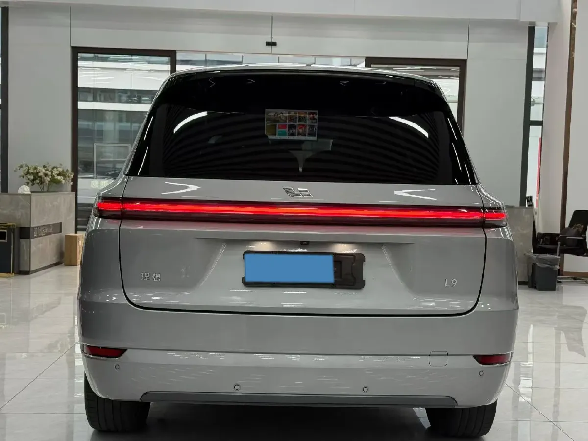 2022 Li L9 Range Extended 154HP REEV 42.6KWH,autocango,china used car exporter,china ev exporter,chinese used car exporter,chinese used ev exporter