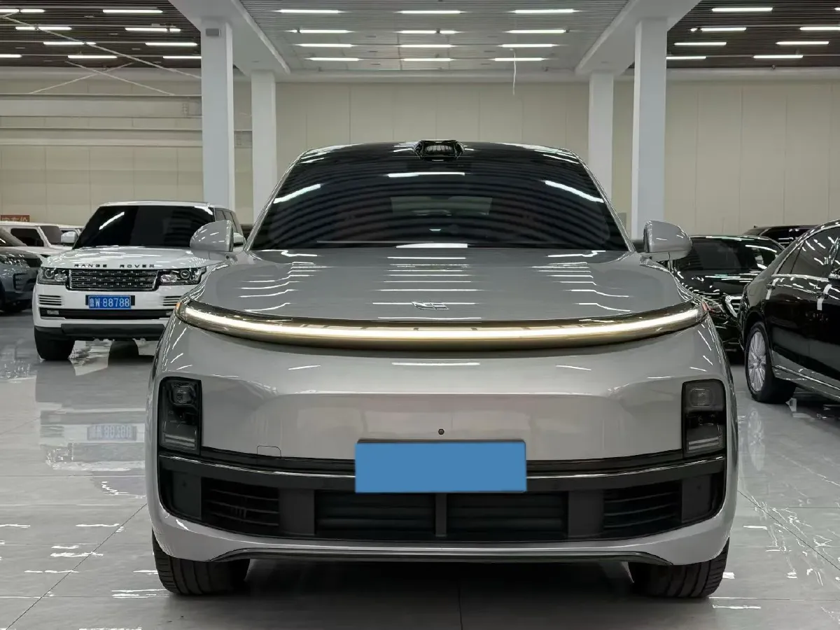 2022 Li L9 Range Extended 154HP REEV 42.6KWH,autocango,china used car exporter,china ev exporter,chinese used car exporter,chinese used ev exporter