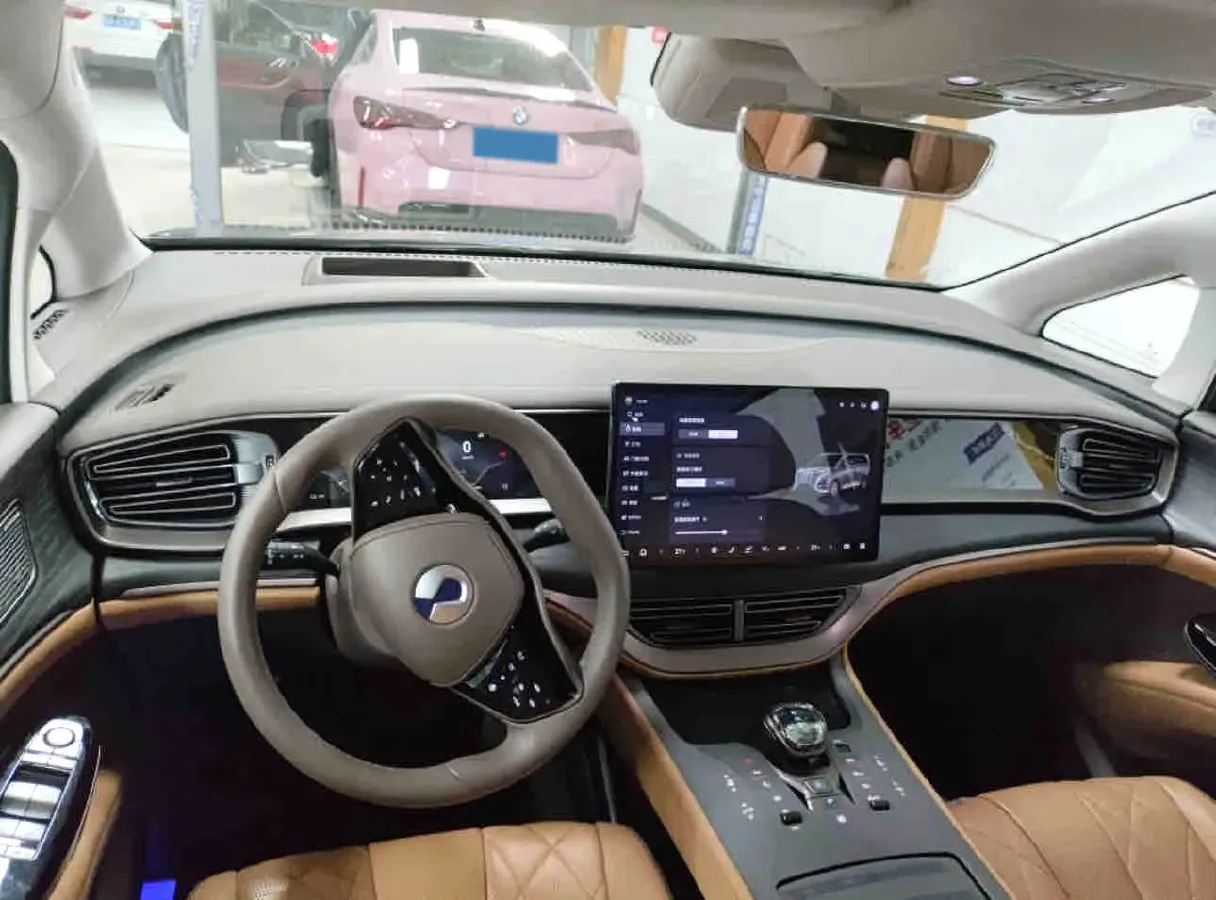 2022 Mercedes-Benz GLC Class 2.0T 197HP L4 9AT,autocango,china used car exporter,china ev exporter,chinese used car exporter,chinese used ev exporter