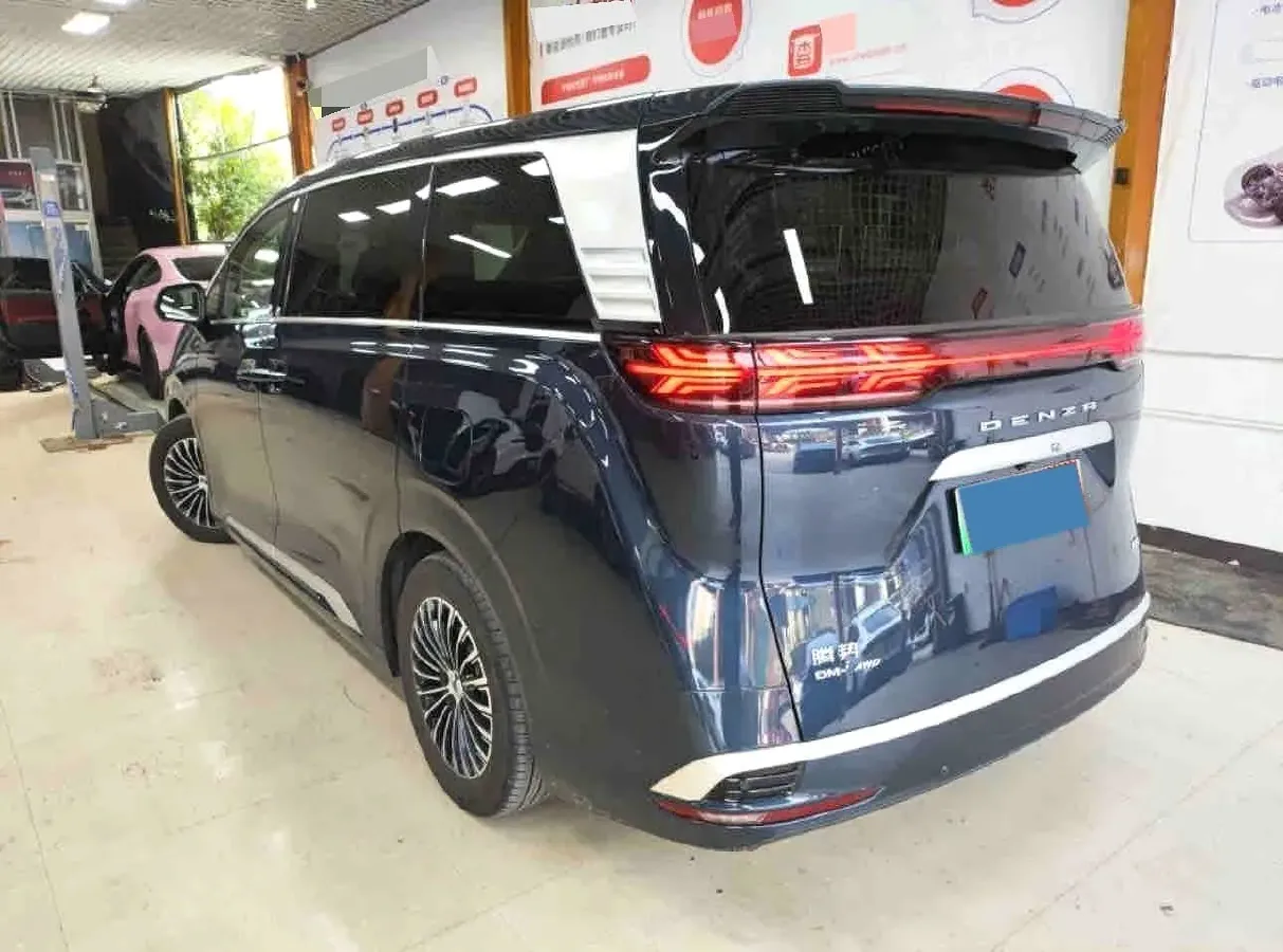 2022 Mercedes-Benz GLC Class 2.0T 197HP L4 9AT,autocango,china used car exporter,china ev exporter,chinese used car exporter,chinese used ev exporter