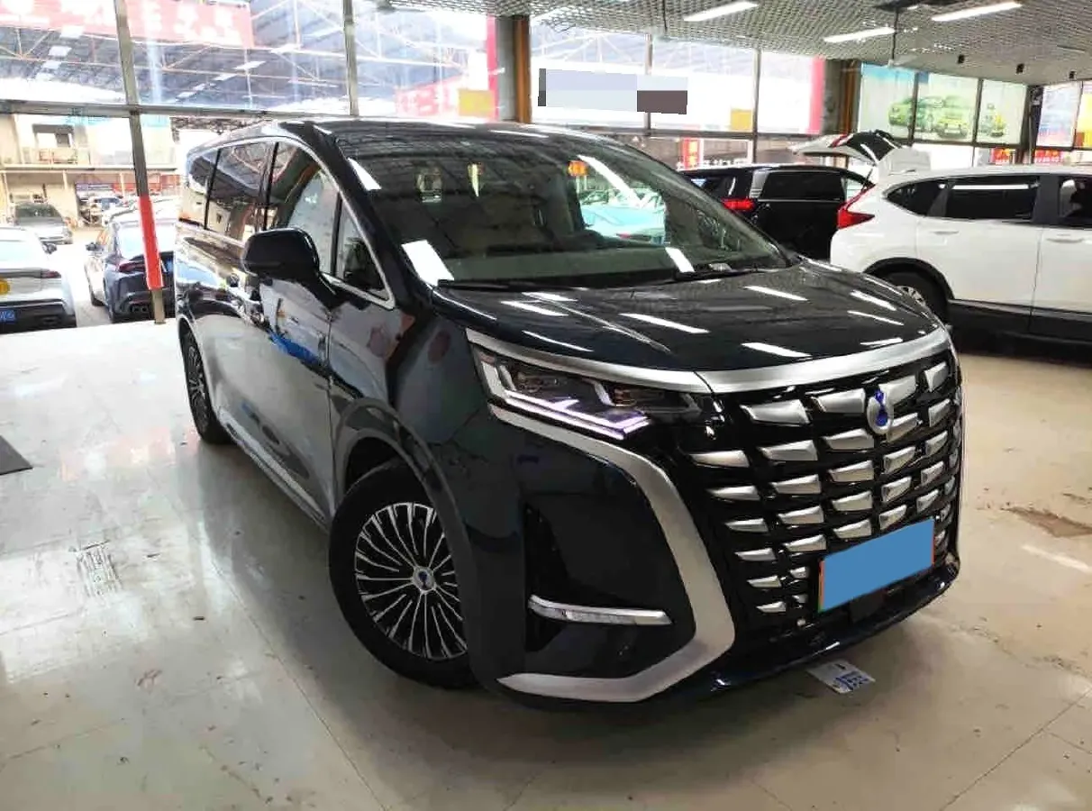 2022 Mercedes-Benz GLC Class 2.0T 197HP L4 9AT,autocango,china used car exporter,china ev exporter,chinese used car exporter,chinese used ev exporter