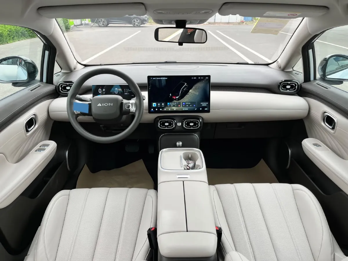 2025 Aion AION UT BEV 44.257/44.12/44.133KWH,autocango,china used car exporter,china ev exporter,chinese used car exporter,chinese used ev exporter