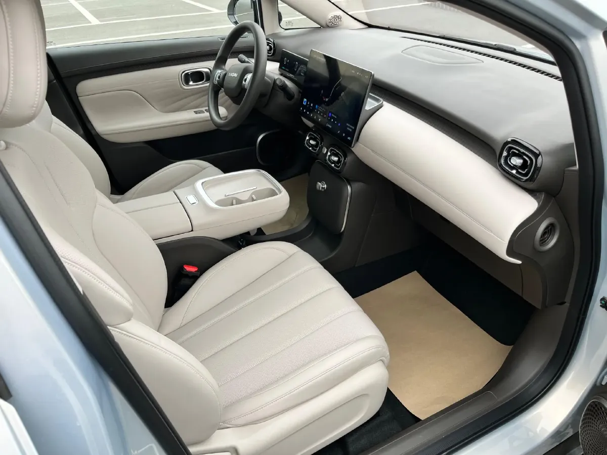 2025 Aion AION UT BEV 44.257/44.12/44.133KWH,autocango,china used car exporter,china ev exporter,chinese used car exporter,chinese used ev exporter