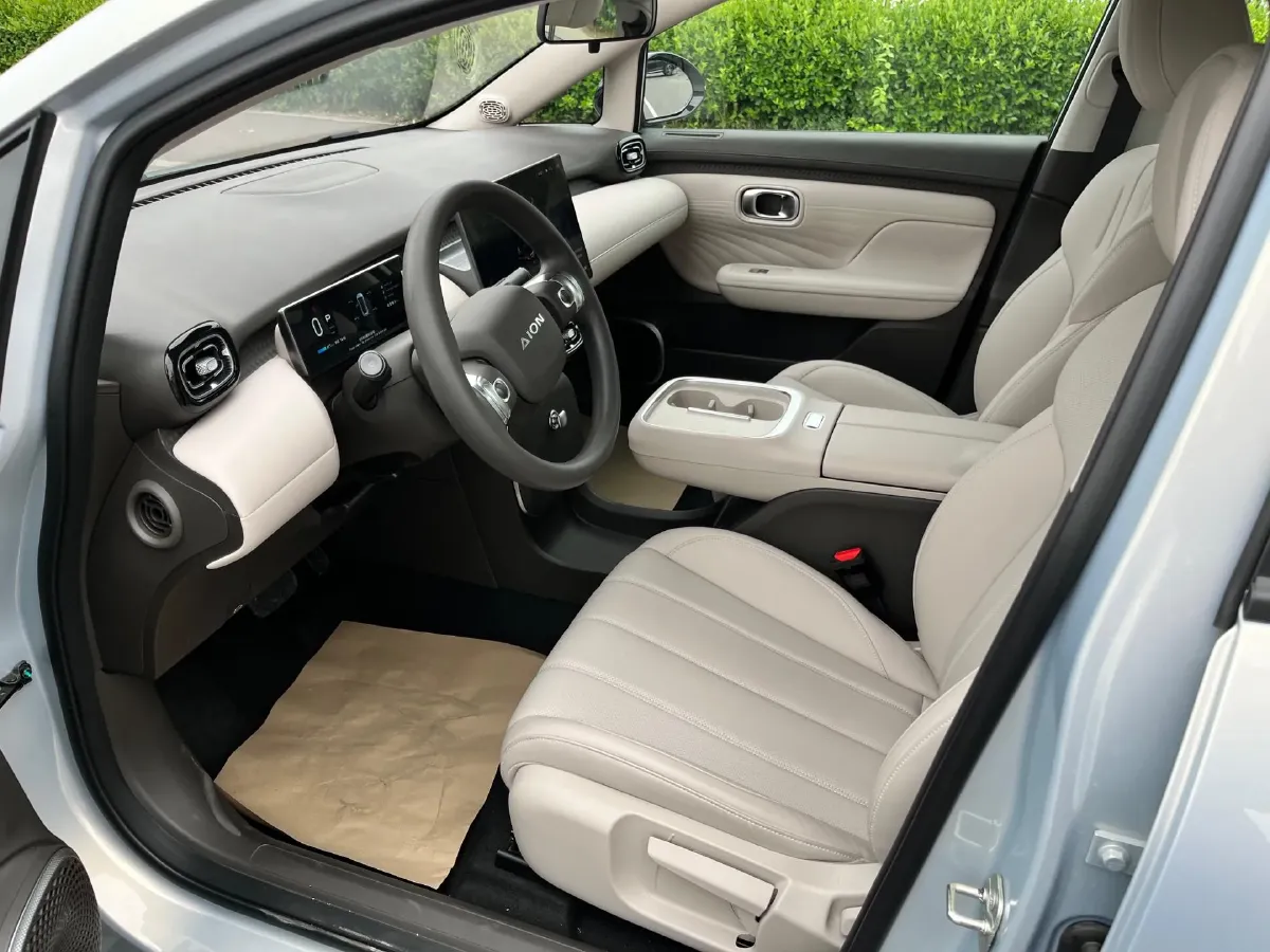 2025 Aion AION UT BEV 44.257/44.12/44.133KWH,autocango,china used car exporter,china ev exporter,chinese used car exporter,chinese used ev exporter