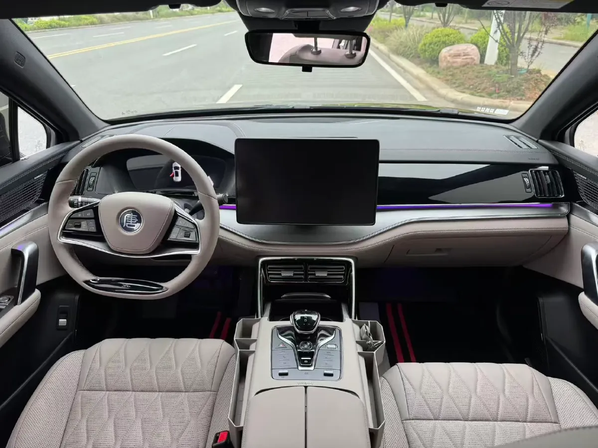 2025 BYD Tang 1.5T 156HP L4 E-CVT PHEV 21.504KWH,autocango,china used car exporter,china ev exporter,chinese used car exporter,chinese used ev exporter