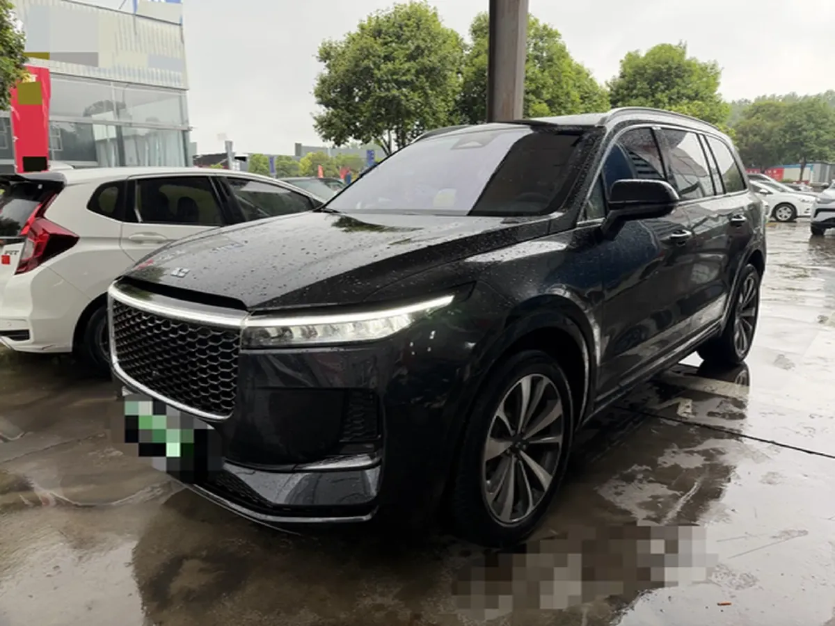 2021 Li ONE Range Extended 131HP REEV 40.5KWH,autocango,china used car exporter,china ev exporter,chinese used car exporter,chinese used ev exporter