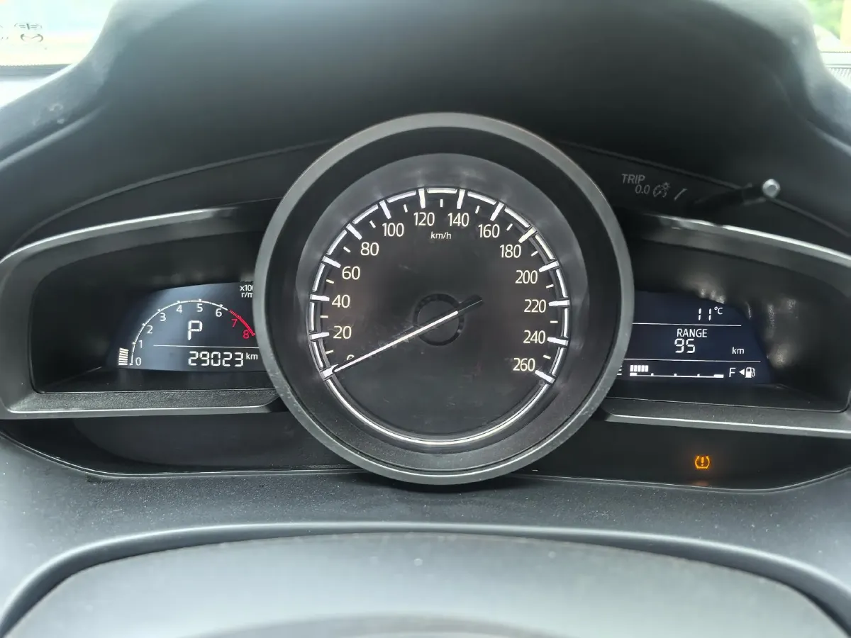 2021 Mazda CX-4 2.0L 158HP L4 6AT,autocango,china used car exporter,china ev exporter,chinese used car exporter,chinese used ev exporter