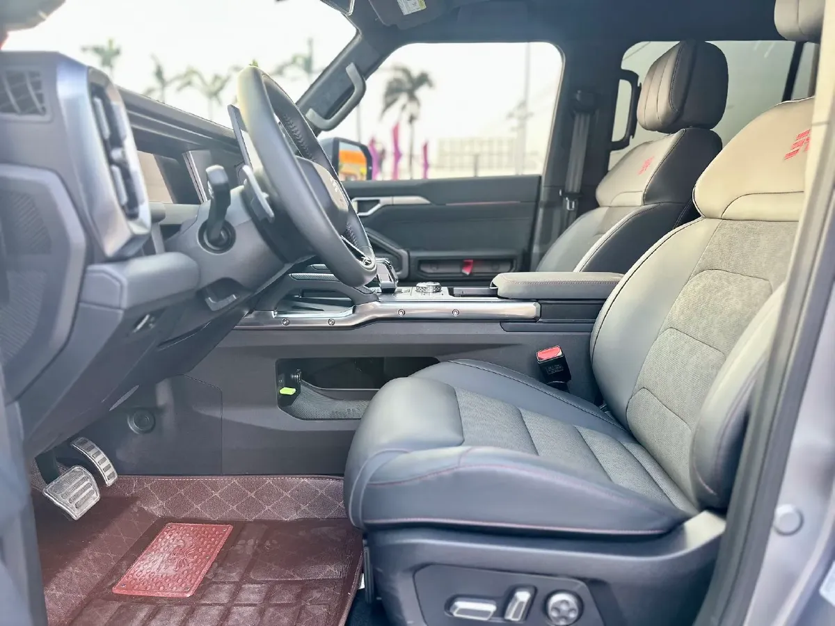 2023 Jetour Traveller 2.0T 254HP L4 8AT,autocango,china used car exporter,china ev exporter,chinese used car exporter,chinese used ev exporter