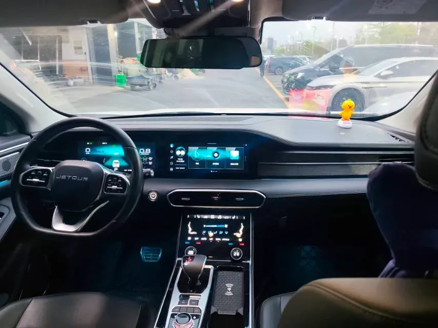 2022 Jetour X90 2.0T 254HP L4 7DCT,autocango,china used car exporter,china ev exporter,chinese used car exporter,chinese used ev exporter