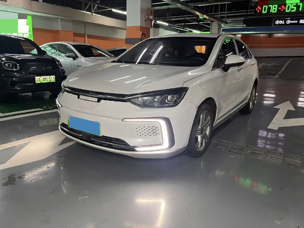 2019 BeiJing Auto EU5 BEV 50.8KWH,autocango,china used car exporter,china ev exporter,chinese used car exporter,chinese used ev exporter