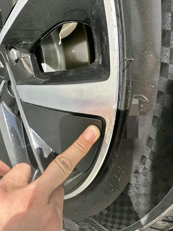 2023 Li L8 Range Extended 154HP REEV 40.9KWH,autocango,china used car exporter,china ev exporter,chinese used car exporter,chinese used ev exporter