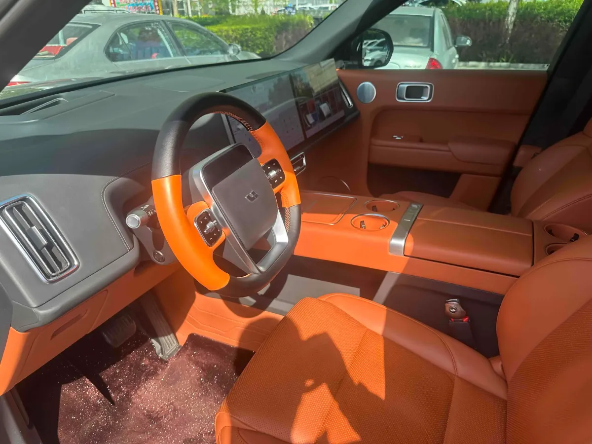 2023 Li L8 Range Extended 154HP REEV 40.9KWH,autocango,china used car exporter,china ev exporter,chinese used car exporter,chinese used ev exporter