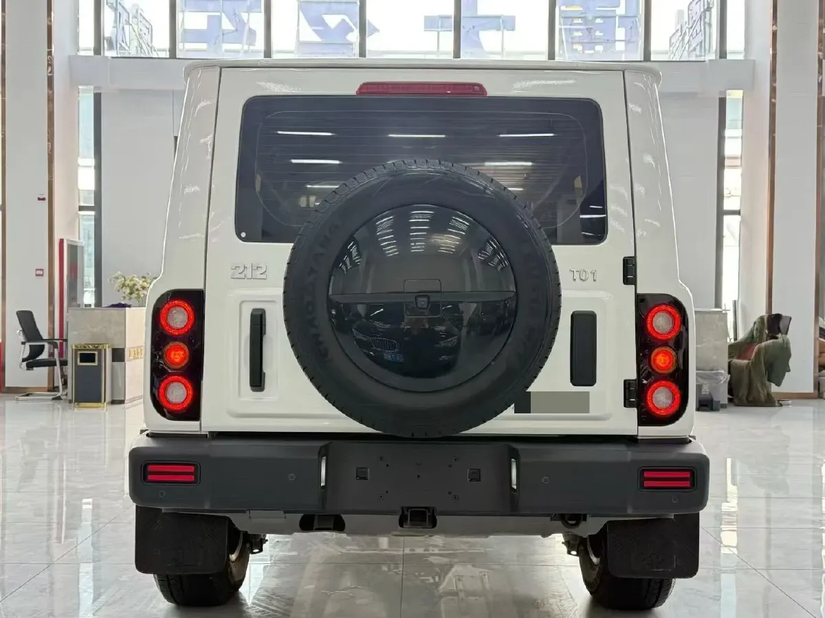 2024 212 212 T01 2.0T 252HP L4 8AT,autocango,china used car exporter,china ev exporter,chinese used car exporter,chinese used ev exporter