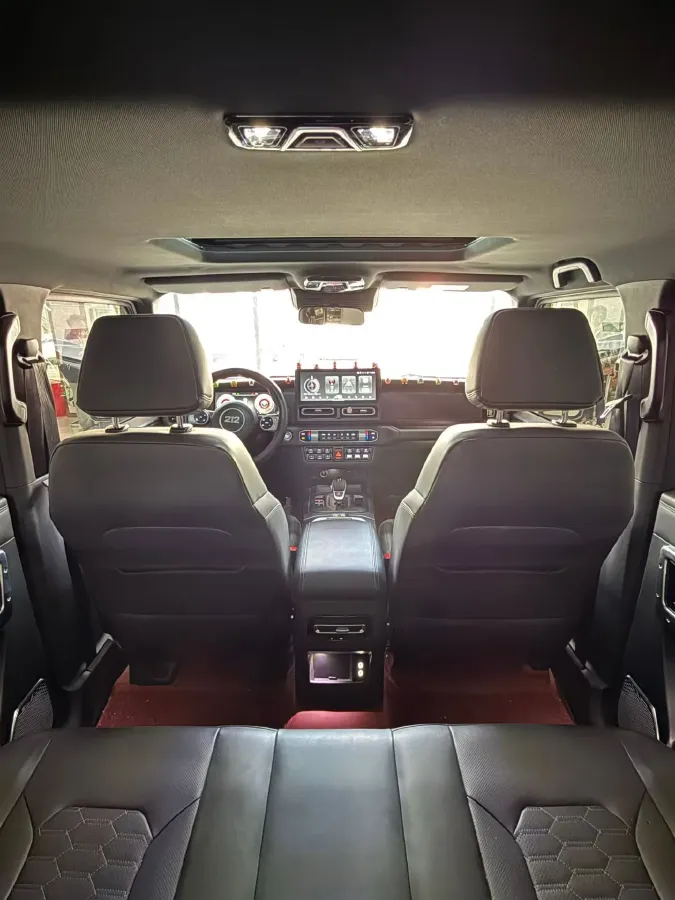 2024 212 212 T01 2.0T 252HP L4 8AT,autocango,china used car exporter,china ev exporter,chinese used car exporter,chinese used ev exporter