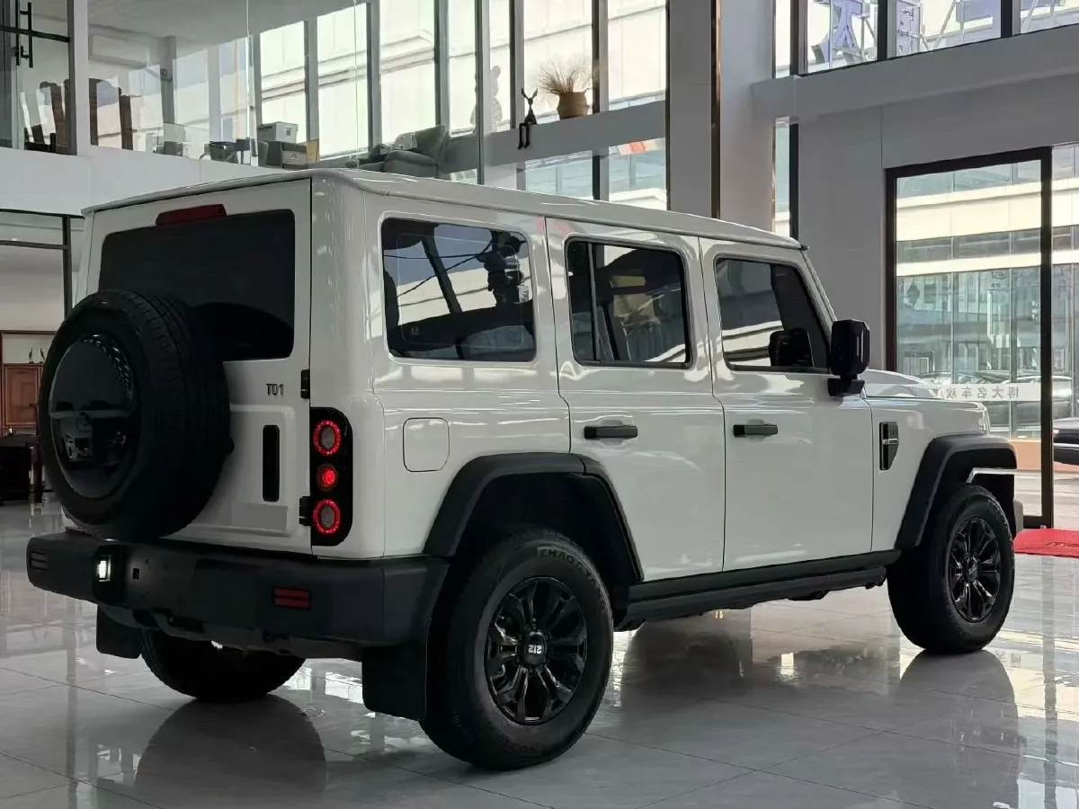 2024 212 212 T01 2.0T 252HP L4 8AT,autocango,china used car exporter,china ev exporter,chinese used car exporter,chinese used ev exporter