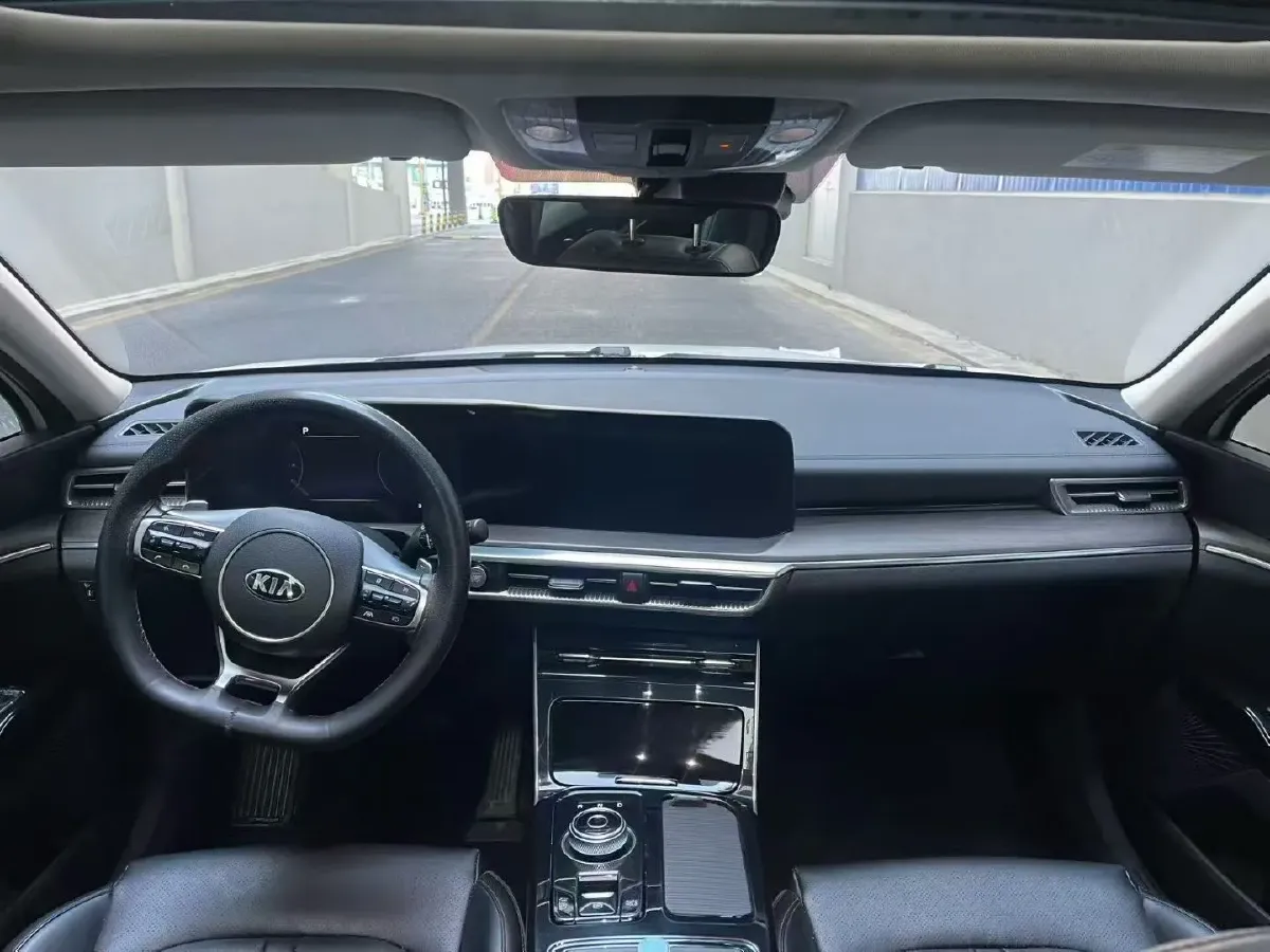 2020 Kia K5 1.5T 170HP L4 7DCT,autocango,china used car exporter,china ev exporter,chinese used car exporter,chinese used ev exporter