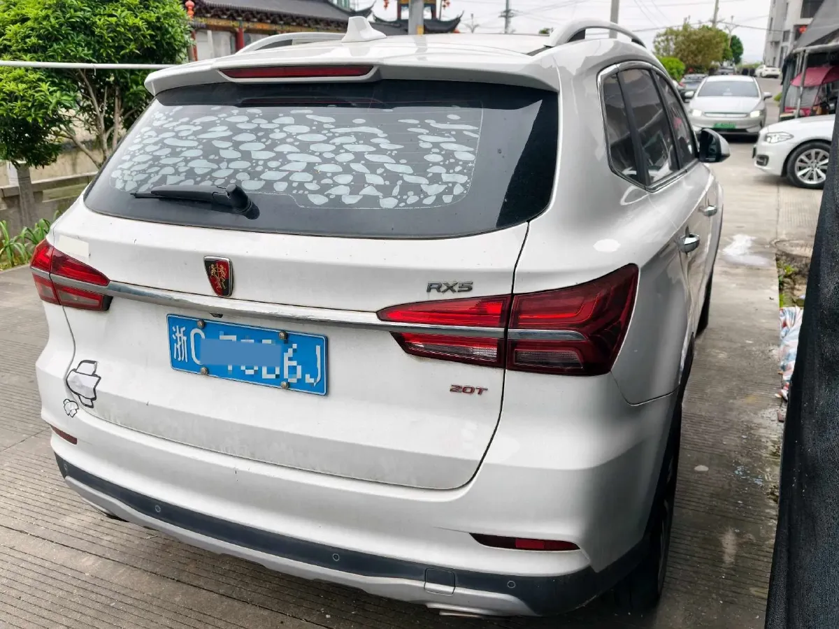 2020 Roewe i6 1.5T 169HP L4 7DCT,autocango,china used car exporter,china ev exporter,chinese used car exporter,chinese used ev exporter