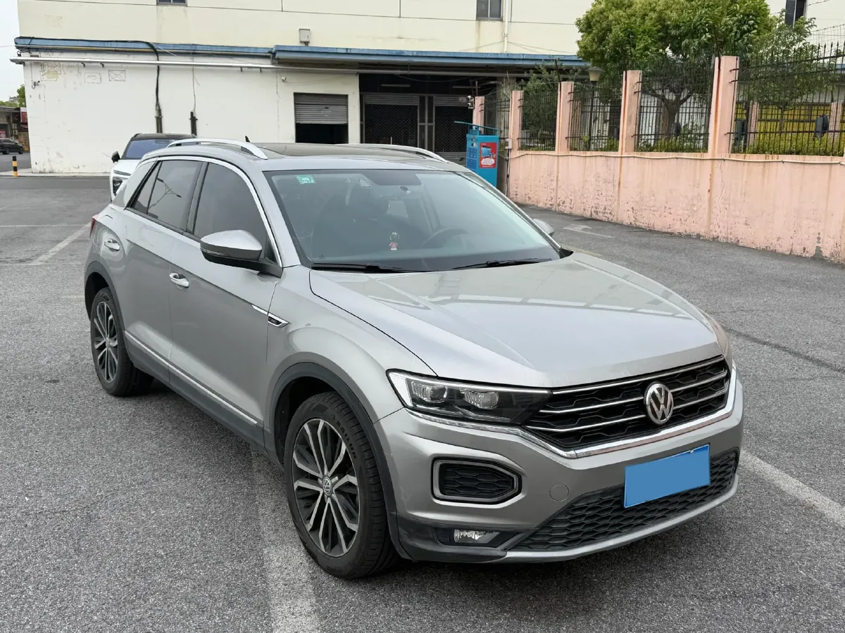 2020 Volkswagen T-Roc 1.4T 150HP L4 7DCT,autocango,china used car exporter,china ev exporter,chinese used car exporter,chinese used ev exporter
