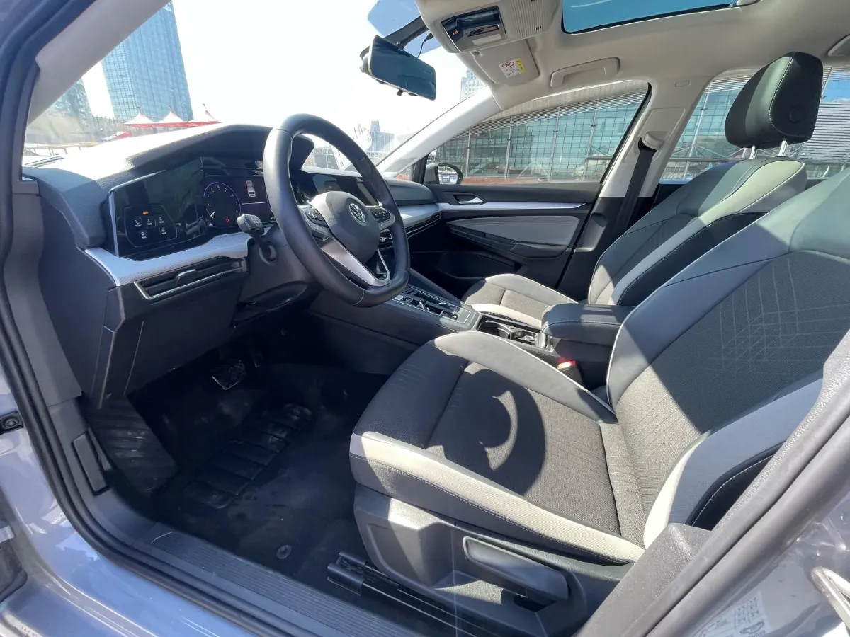 2021 Volkswagen Golf 1.4T 150HP L4 7DCT,autocango,china used car exporter,china ev exporter,chinese used car exporter,chinese used ev exporter