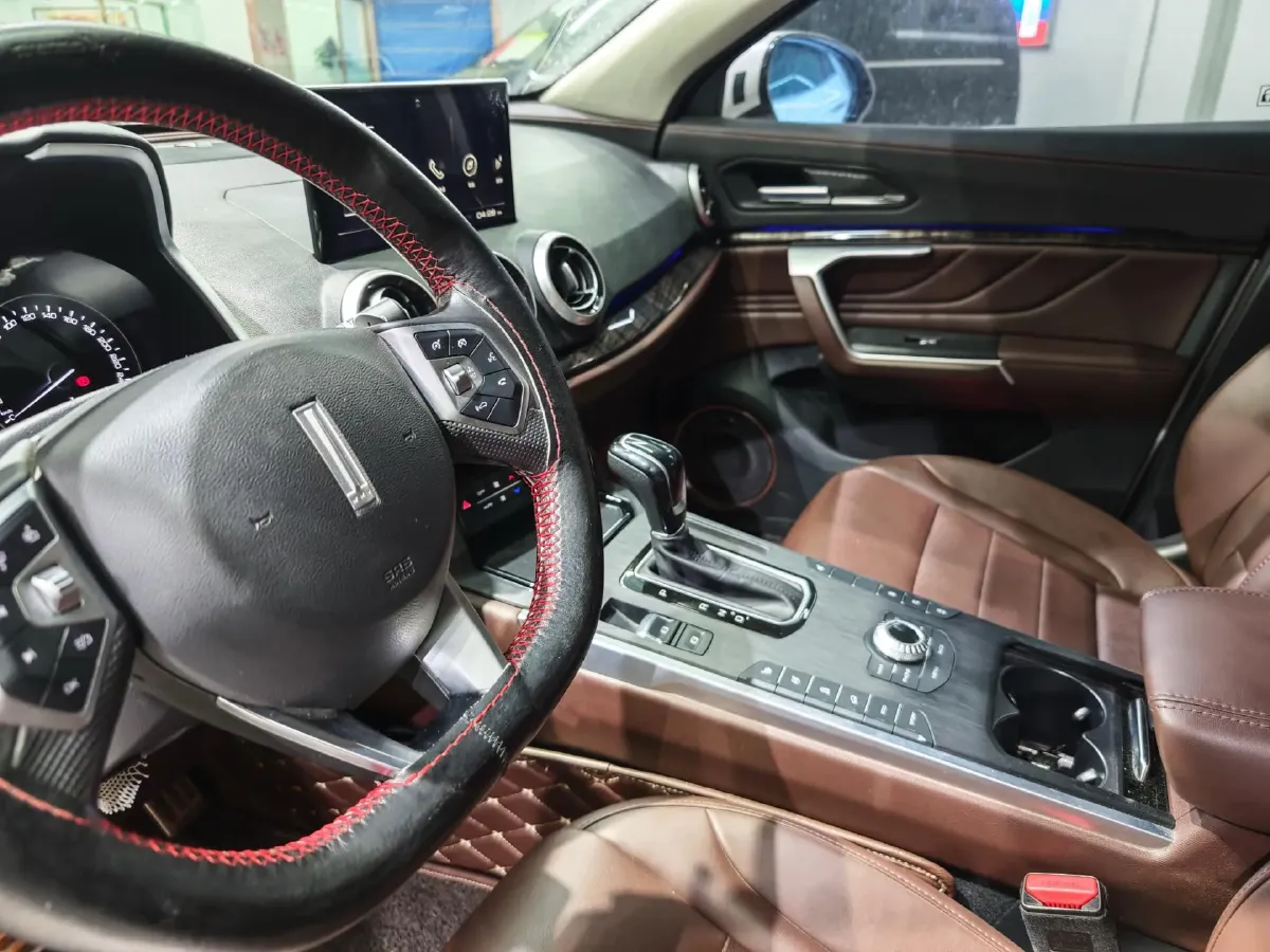 2017 WEY VV5 2.0T 197HP L4 7DCT,autocango,china used car exporter,china ev exporter,chinese used car exporter,chinese used ev exporter