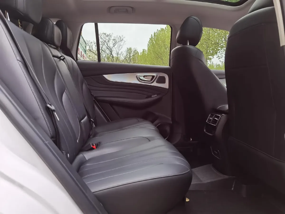 2019 Roewe RX5 MAX 1.5T 173HP L4 6AT,autocango,china used car exporter,china ev exporter,chinese used car exporter,chinese used ev exporter