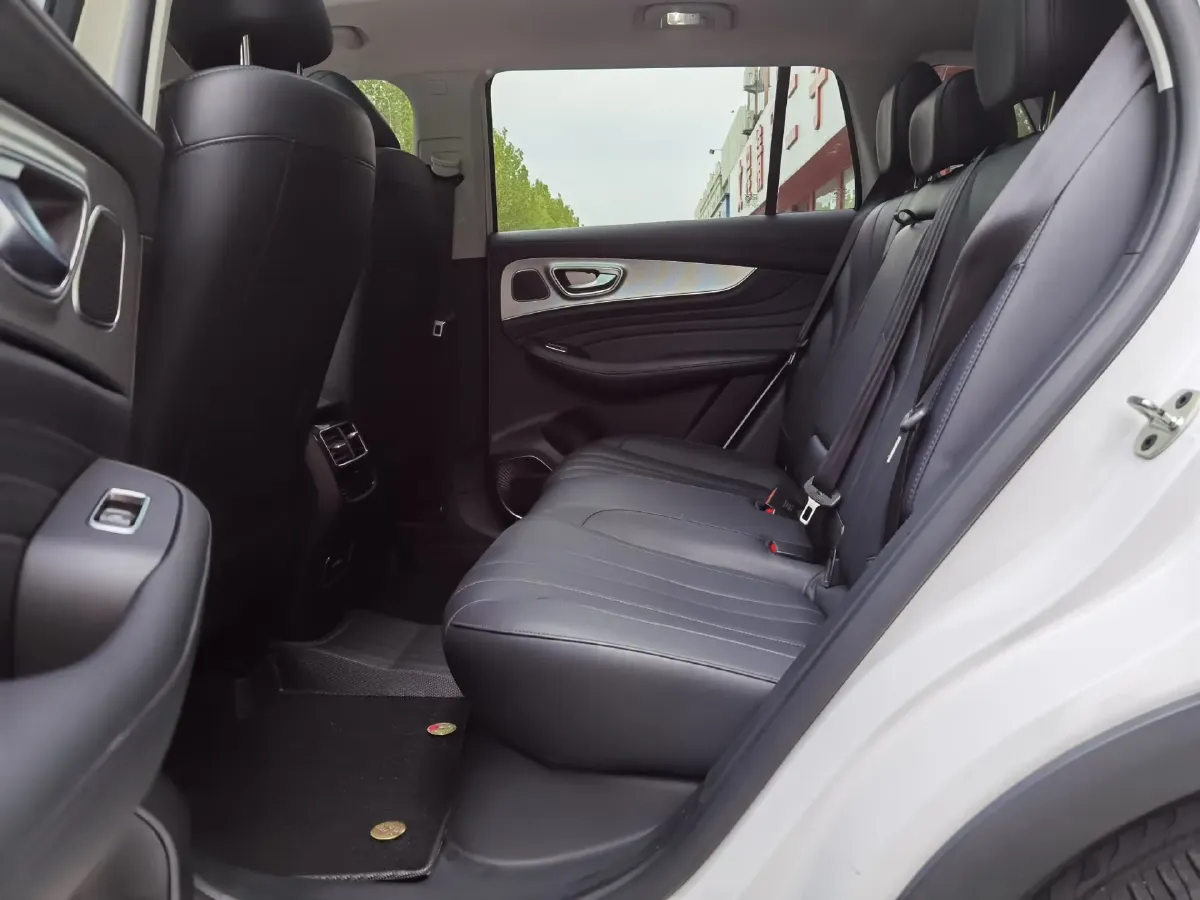 2019 Roewe RX5 MAX 1.5T 173HP L4 6AT,autocango,china used car exporter,china ev exporter,chinese used car exporter,chinese used ev exporter