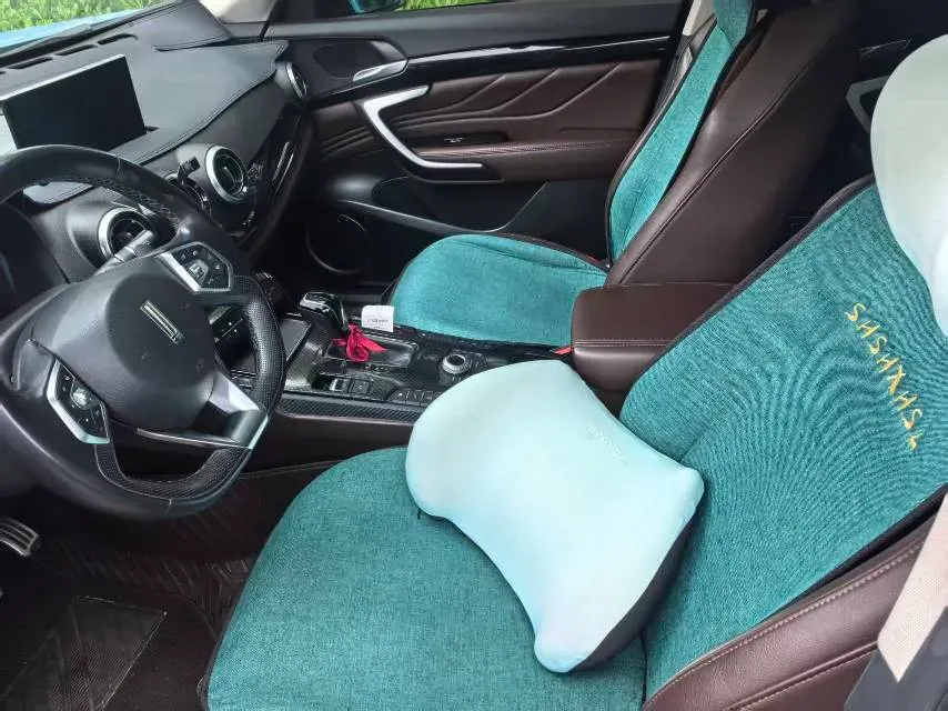 2017 WEY VV7 2.0T 234HP L4 7DCT,autocango,china used car exporter,china ev exporter,chinese used car exporter,chinese used ev exporter