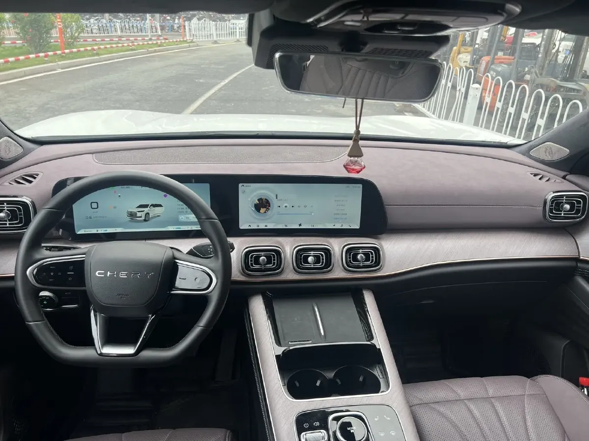 2025 Chery Tiggo 9 2.0T 261HP L4 8AT,autocango,china used car exporter,china ev exporter,chinese used car exporter,chinese used ev exporter