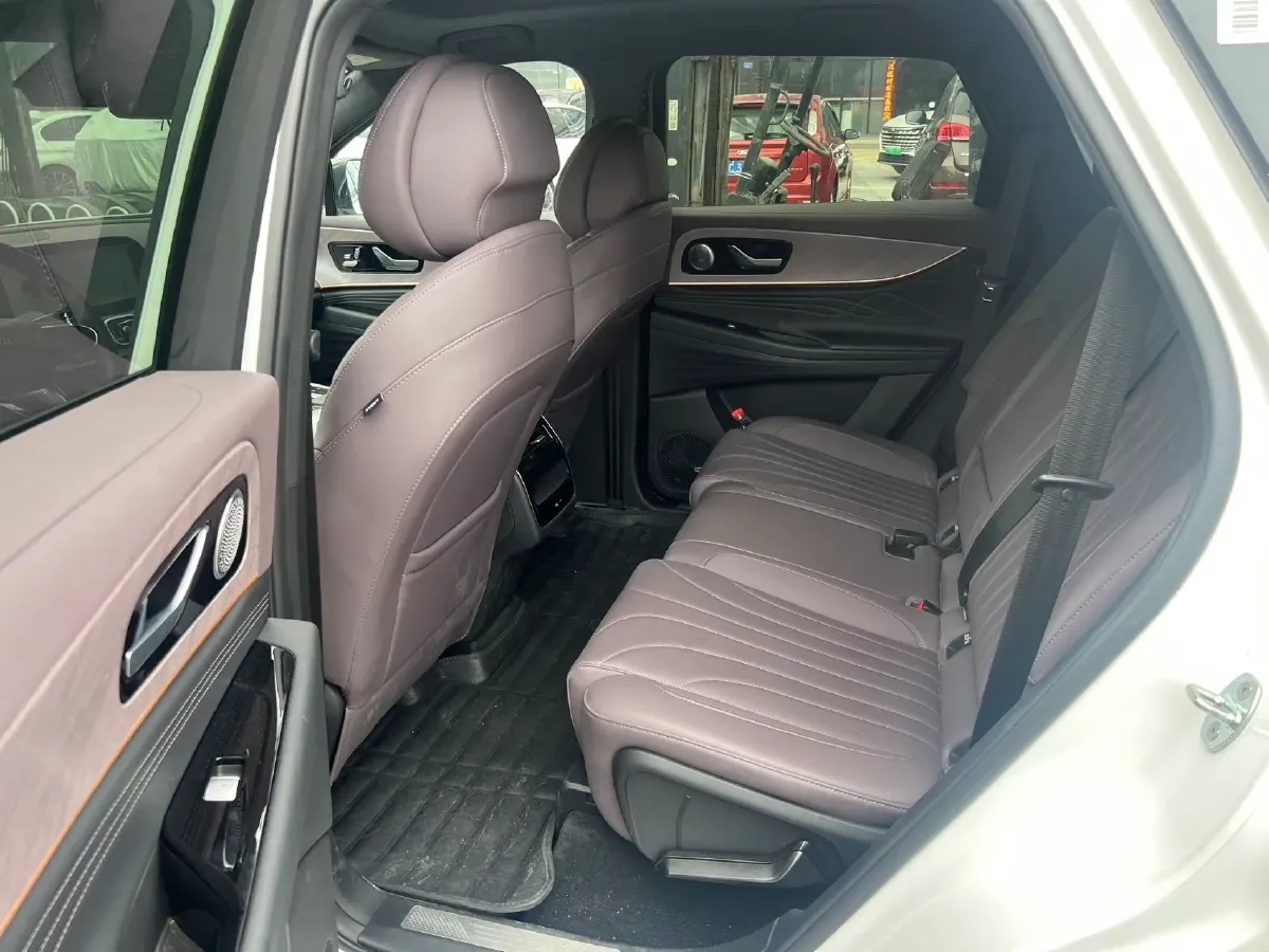 2025 Chery Tiggo 9 2.0T 261HP L4 8AT,autocango,china used car exporter,china ev exporter,chinese used car exporter,chinese used ev exporter