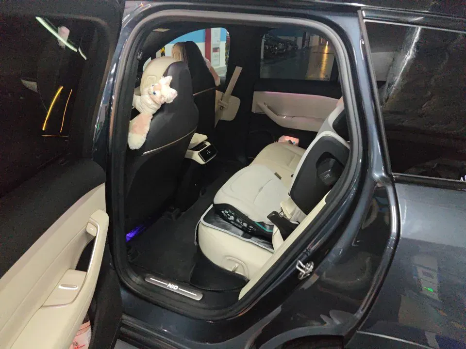 2023 NIO ES6 BEV 75KWH,autocango,china used car exporter,china ev exporter,chinese used car exporter,chinese used ev exporter