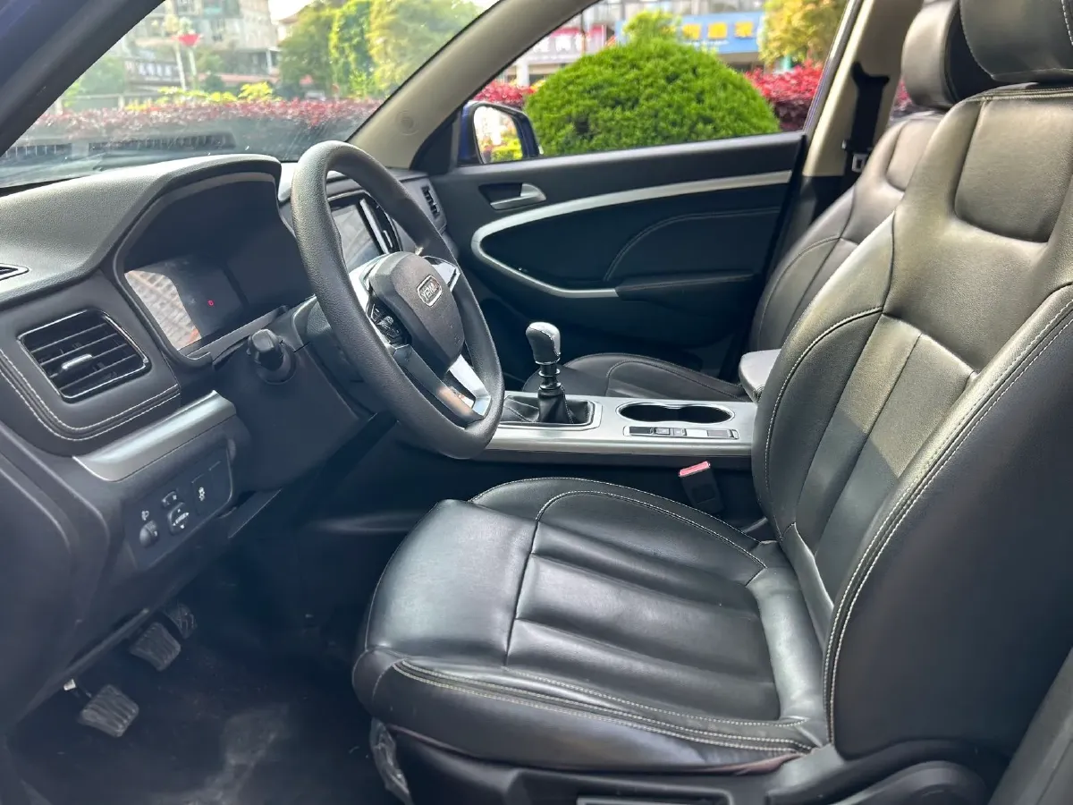 2020 Yema BoJun 1.5T 150HP L4 6MT,autocango,china used car exporter,china ev exporter,chinese used car exporter,chinese used ev exporter