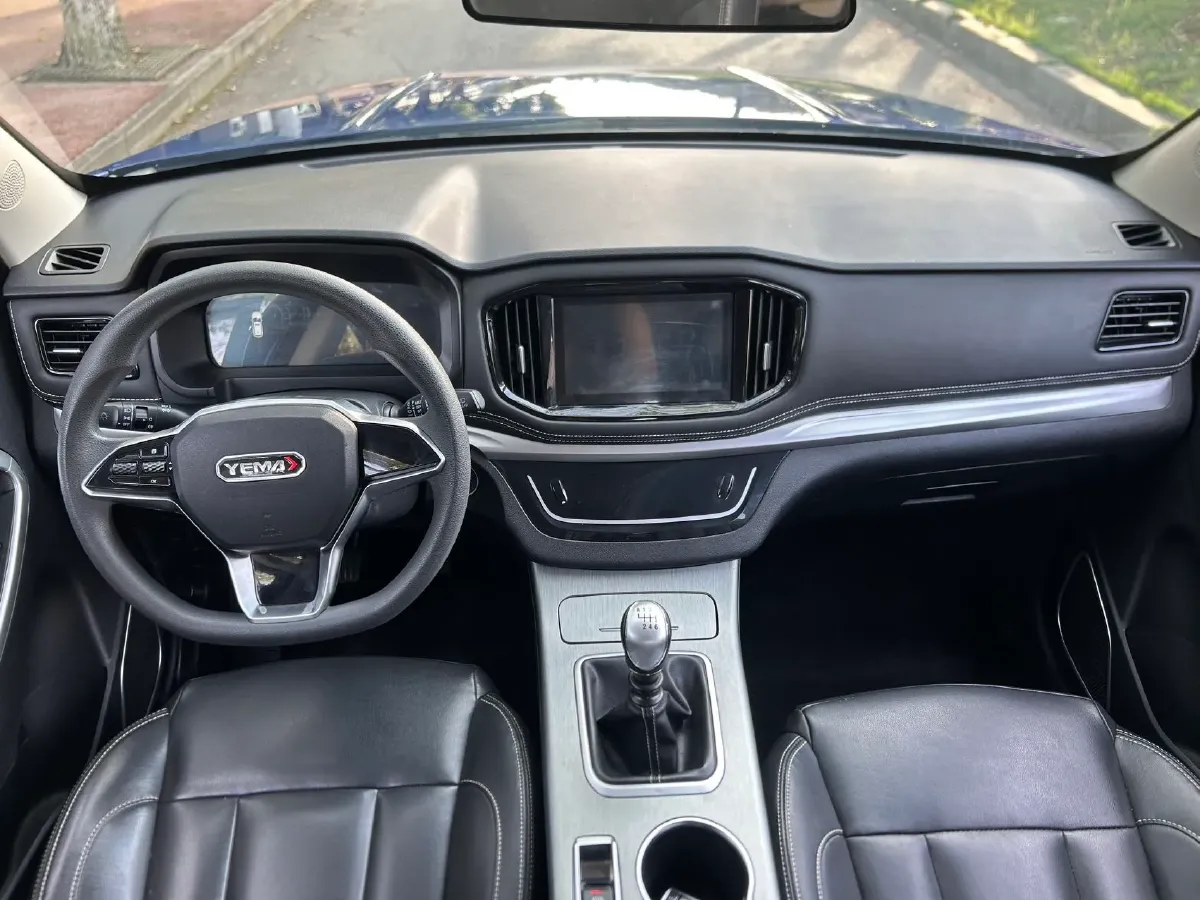 2020 Yema BoJun 1.5T 150HP L4 6MT,autocango,china used car exporter,china ev exporter,chinese used car exporter,chinese used ev exporter