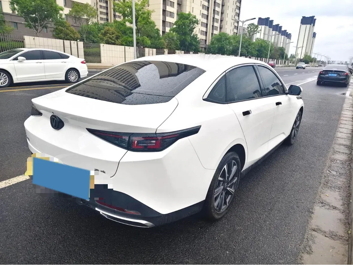 2024 ChangAn Eado 1.5T 170HP L4 7DCT,autocango,china used car exporter,china ev exporter,chinese used car exporter,chinese used ev exporter