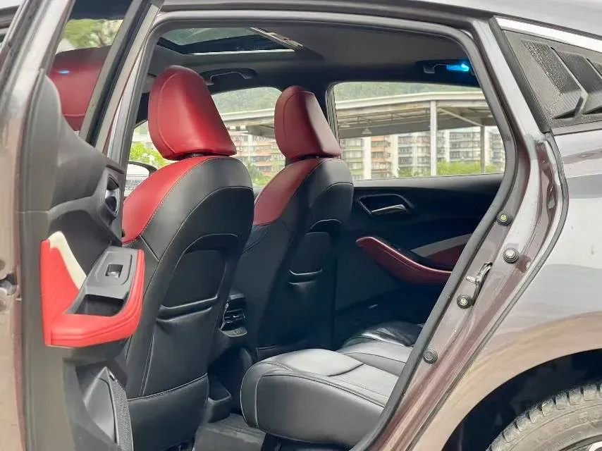 2021 MG 5 1.5T 173HP L4 7DCT,autocango,china used car exporter,china ev exporter,chinese used car exporter,chinese used ev exporter