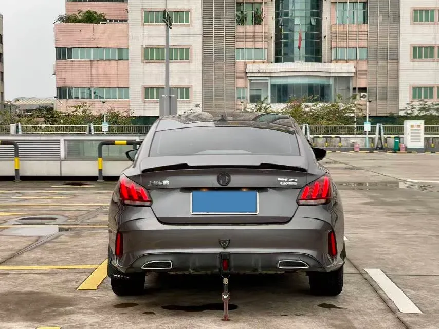 2021 MG 5 1.5T 173HP L4 7DCT,autocango,china used car exporter,china ev exporter,chinese used car exporter,chinese used ev exporter