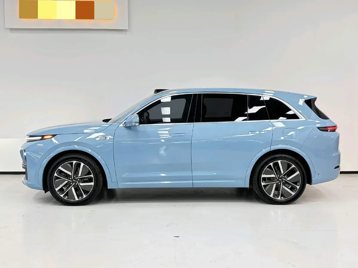 2024 Li L8 Range Extended 154HP REEV 52.3KWH,autocango,china used car exporter,china ev exporter,chinese used car exporter,chinese used ev exporter