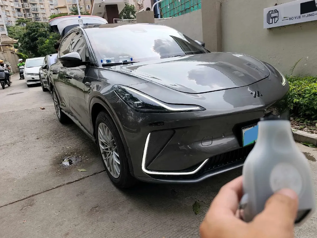 2023 IM LS7 BEV 100KWH,autocango,china used car exporter,china ev exporter,chinese used car exporter,chinese used ev exporter