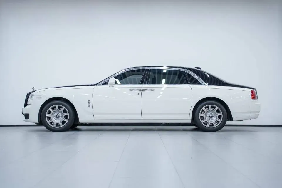 2018 Rolls-Royce Ghost 6.6T 571HP V12 8AT,autocango,china used car exporter,china ev exporter,chinese used car exporter,chinese used ev exporter