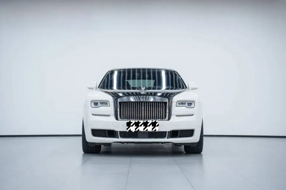 2018 Rolls-Royce Ghost 6.6T 571HP V12 8AT,autocango,china used car exporter,china ev exporter,chinese used car exporter,chinese used ev exporter