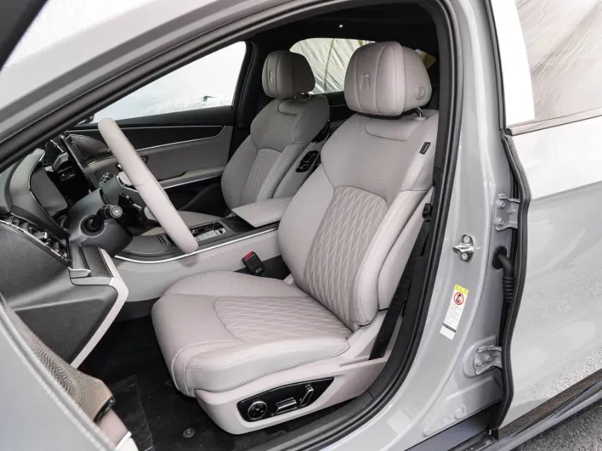 2025 BYD Han 1.5T 156HP L4 E-CVT PHEV,autocango,china used car exporter,china ev exporter,chinese used car exporter,chinese used ev exporter