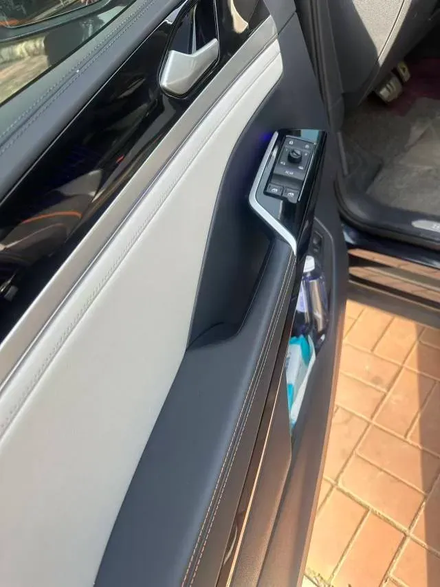 2022 Volkswagen ID.6 Crozz BEV 84.8KWH,autocango,china used car exporter,china ev exporter,chinese used car exporter,chinese used ev exporter