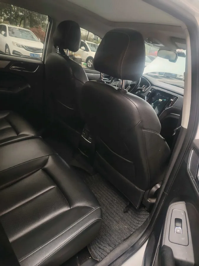 2018 Roewe RX5 1.5T 169HP L4 7DCT,autocango,china used car exporter,china ev exporter,chinese used car exporter,chinese used ev exporter