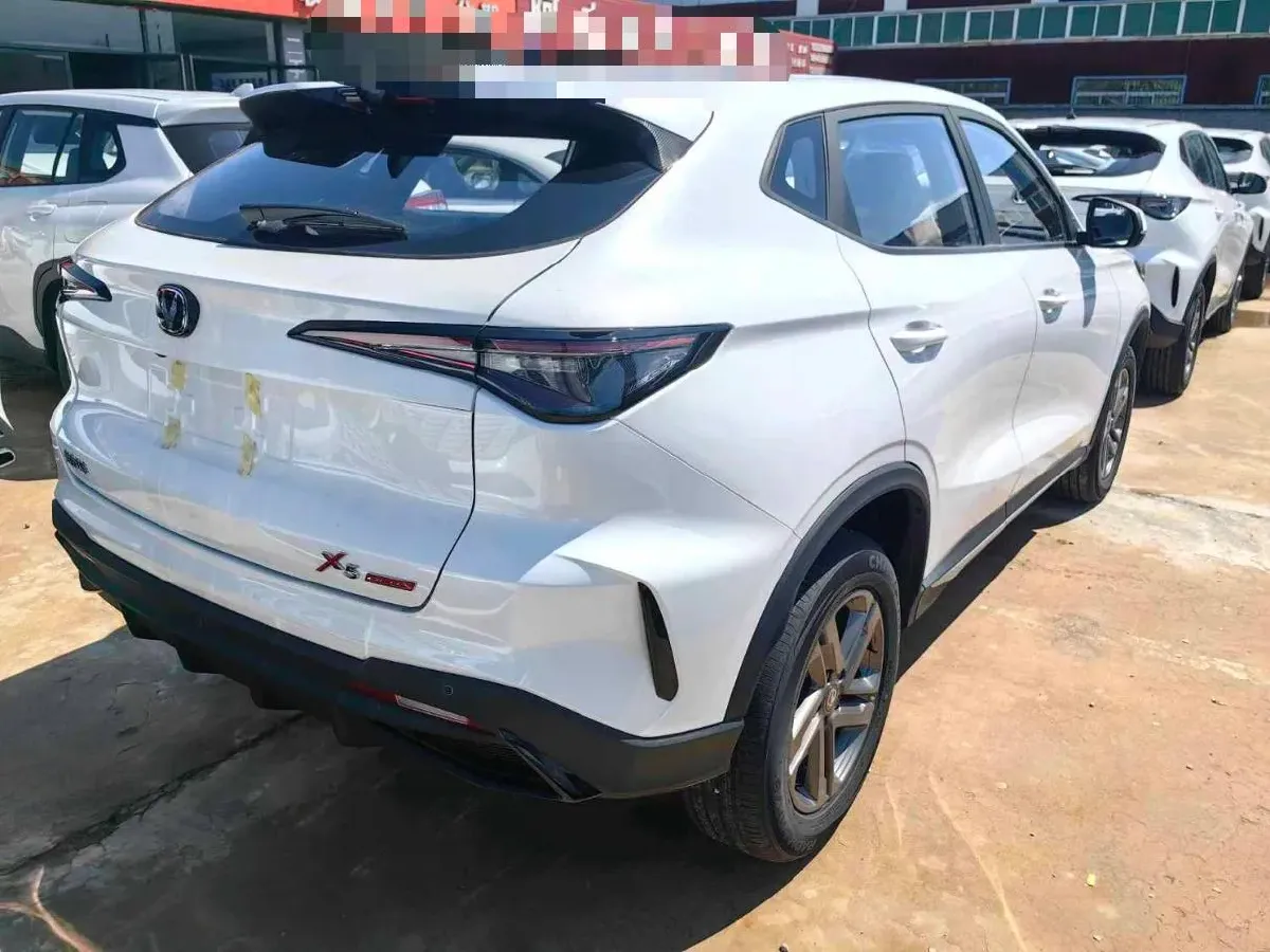 2026 ChangAn X5 PLUS 1.5T 192HP L4 7DCT,autocango,china used car exporter,china ev exporter,chinese used car exporter,chinese used ev exporter