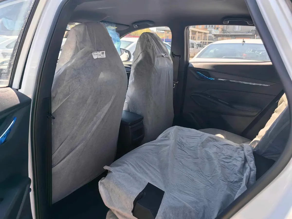 2026 ChangAn X5 PLUS 1.5T 192HP L4 7DCT,autocango,china used car exporter,china ev exporter,chinese used car exporter,chinese used ev exporter